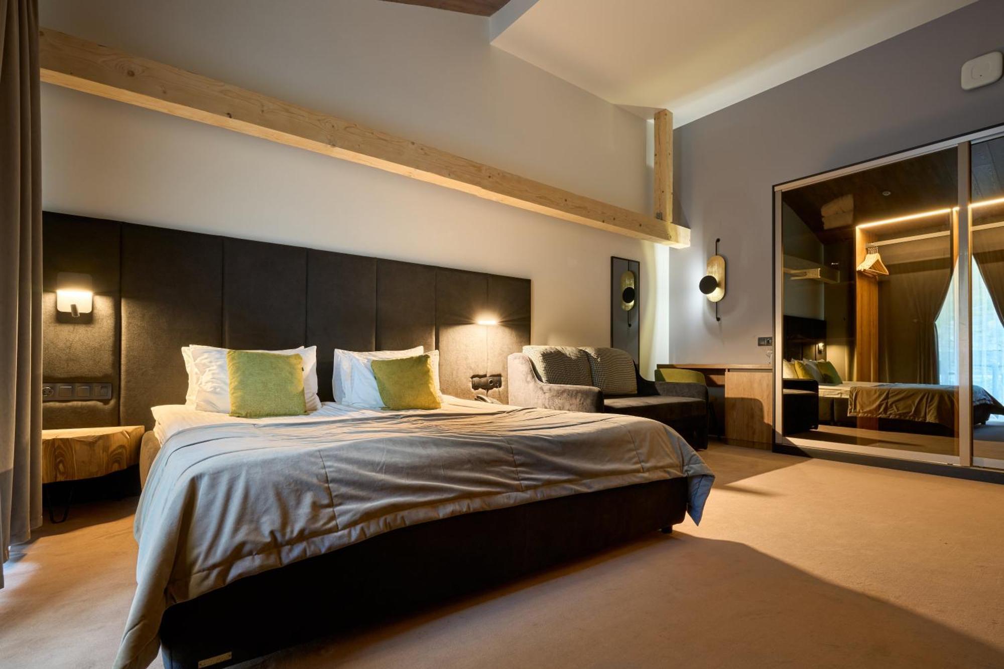 Twins Hotel & Spa Bukovel Luaran gambar